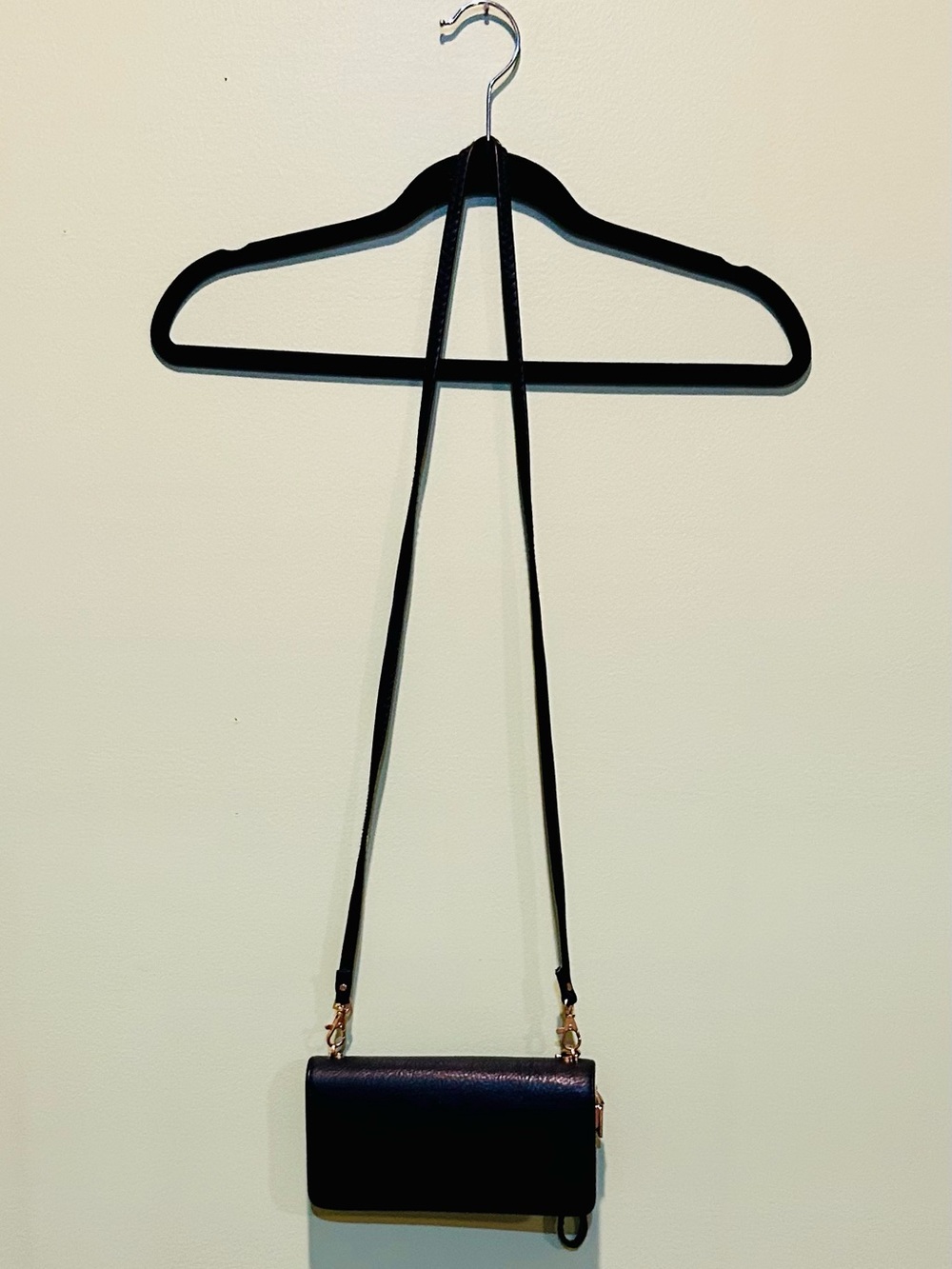 Sleek Black Crossbody Wallet - Minimal Women's Bag